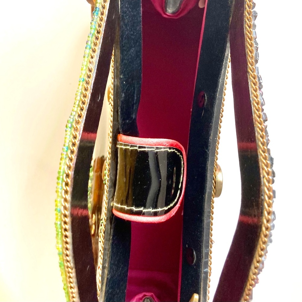 Spring Sale 🌼 Mary Frances patent leather vintage purse butterfly beaded handle - Picture 8 of 9